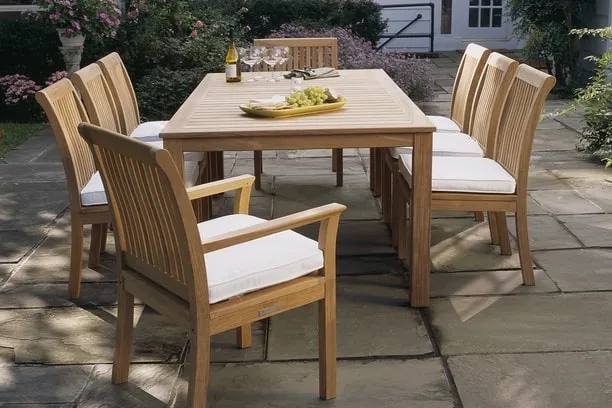 CHELSEA 11 PIECE DINING SET - 39" x 82.5"-118" Hyannis Extension Table, 2 Chelsea Arm Chairs and 8 Chelsea Side Chairs