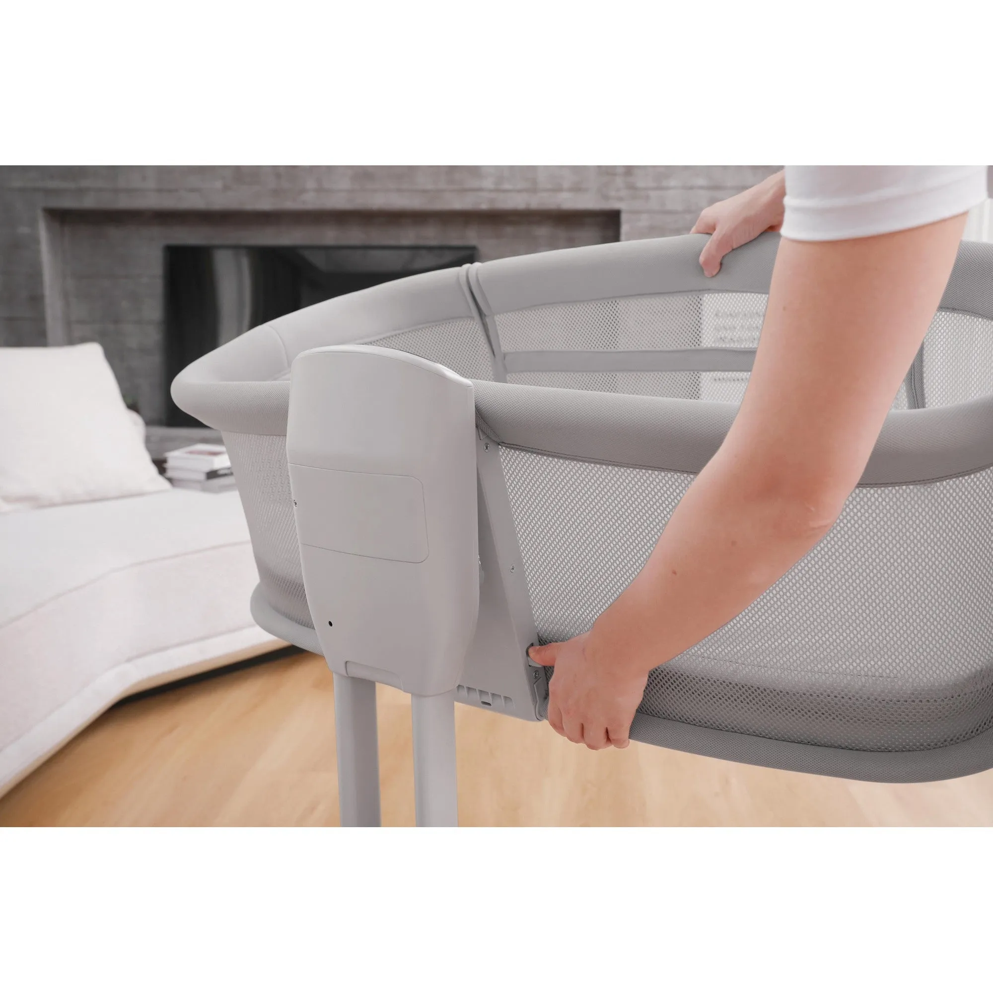 Mastela Dream Starlight Bedside Bassinet Birth  to 12M
