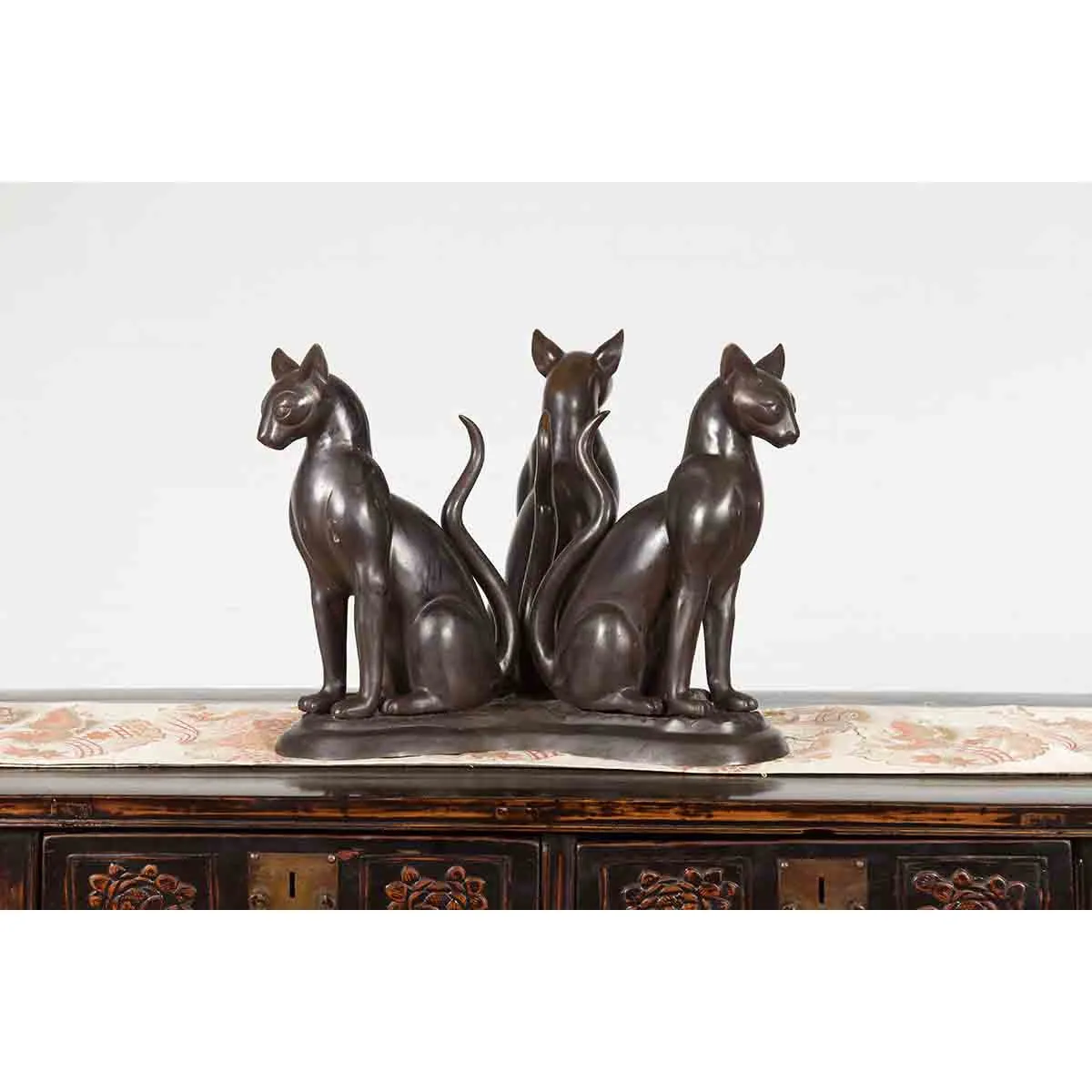 Triple Cat Tabletop